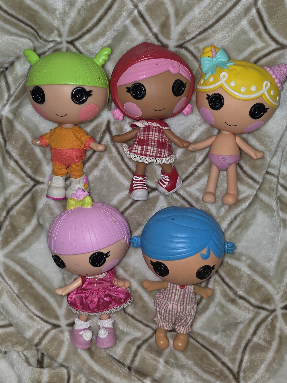 Lalaloopsy Mini Doll Lot of 5 MGA Mixed Characters Clothes Shoes TLC - Picture 4 of 5